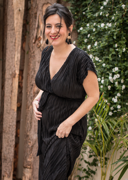 RC55-55A-black-shimmering-pleated-crossover-midi-maternity dress-36-40