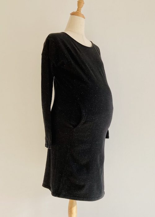 sweatshirt-maternity-dress-black-and-light-glitter-pockets